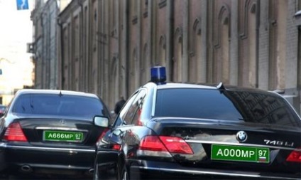 Vehiculele oficiale ale agențiilor guvernamentale vor primi plăcuțe de înmatriculare verzi