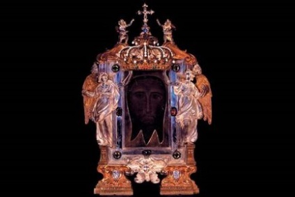 Diverse obiecte sfinte ale bisericii moderne (10 fotografii) - trinitatea