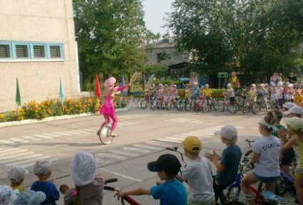 Сценарій спортивного літнього свята «літня велогонка» для дітей старшої - підготовчої