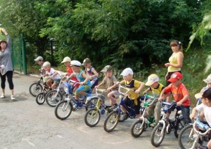 Сценарій спортивного літнього свята «літня велогонка» для дітей старшої - підготовчої