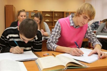 Тепер в Молдові на іспитах на ступінь бакалавра ніколи не будуть списувати!