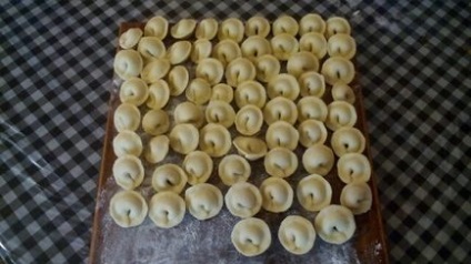 Aluat pentru pelmeni - 9 retete originale cu fotografie de găluște