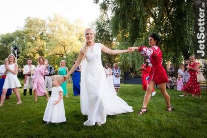 Топ-5 найбільш незвичайних весіль українських знаменитостей