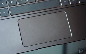 Вбивця - apple macbook air виявився тонше і легше (фото)