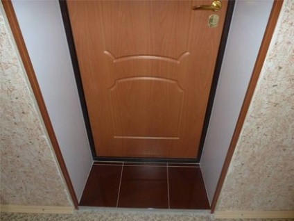 Beállítása a lejtőn a bejárati ajtót, meg a lejtőn, hogy a fém ajtó ár (meghatározott lejtőkön az ajtó ár) Beállítása a lejtőn a bejárati ajtót, a lejtés beállításához fém ajtók, ár
