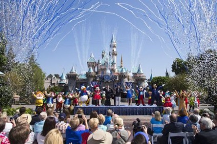 Într-o vizită la Disney 11 fapte interesante despre Disneyland
