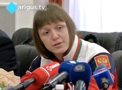 Ulan-Ude világbajnok dobott egy csokor szembenézni a sajtótitkára (frissítve) társaság tájékoztatja politika (Köztársaság Buryatia) Ulan-Ude világbajnok dobott egy csokor szembenézni a sajtótitkára (frissítve) cég tájékoztatja politika
