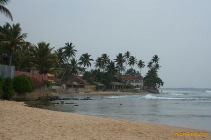Hikkaduwa, Hikkaduwa, plaja Hikkaduva din Sri Lanka