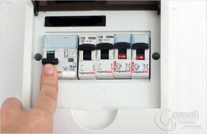 Elektromos vezetékek cseréje a kezüket -, hogyan kell kicserélni a vezetékeket (csere a vezetéket a saját kezét) Elektromos vezetékek cseréje a kezüket -, hogyan kell kicserélni a vezetékeket