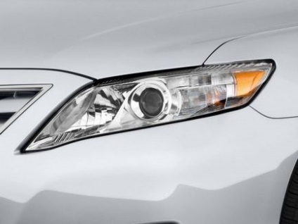 Înlocuirea becului cu lumină de semnalizare pentru specificațiile și marcajele Toyota Camry v40, v50, v30