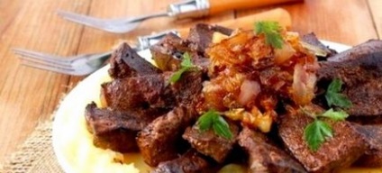 Fried ficat - rețete de pui, carne de porc, ficat de vită într-o tigaie