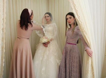 13 Fotografie despre ce se întâmplă de fapt nunta cecenilor