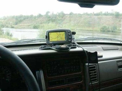 Mașină GPS navigator garmin streetpilot 2610