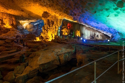 Halong Bay Vietnamban, vagy 5 ok, hogy látogasson el az új 7 csodája a természet