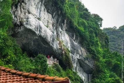 Halong Bay Vietnamban, vagy 5 ok, hogy látogasson el az új 7 csodája a természet