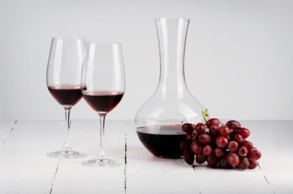 Care este decantarea vinului și care sunt caracteristicile procesului