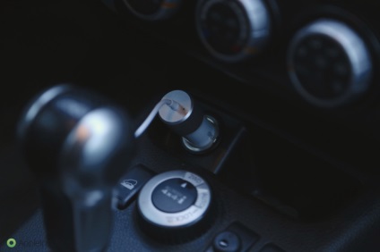 Deppa car charger «годуємо» macbook в автомобілі, огляди кращих гаджетів від