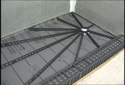 Душова кабіна з плитки з зливом в підлозі 4 етапи пристрої