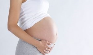 Herpesul pe buze în timpul sarcinii decât pentru a trata acasă