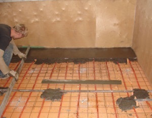 Гідроізоляція підлоги перед стяжкою матеріали, пристрій своїми руками і аналіз ціни