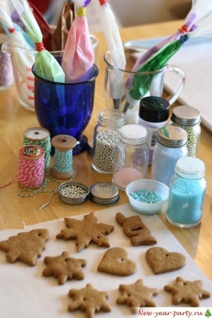 Гірлянди з цукерок і печива, 12 новорічних фото-ідей