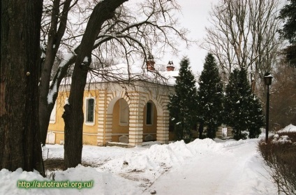 Глінки, садиба Брюса в Моніно