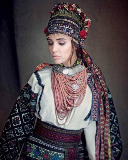 Headdresses în Rusia, coafuri pentru fiecare zi