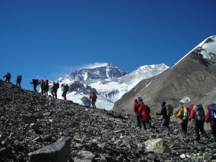 Everest (Chomolungma) - a legmagasabb hegy a világon