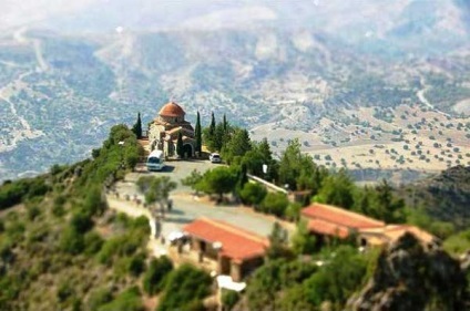 Munții Troodos (Cipru); sate, mănăstiri