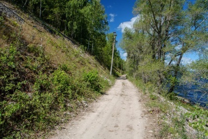 Sursa Sfântului Ilie, a muntelui alb, a Gavrilovaya Polyana (sursă) Izvorul Sfintei Ilie, muntele alb, poiana Gavrilovaya