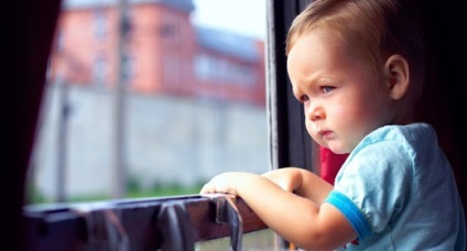 Cum să călătorești cu un copil în tren