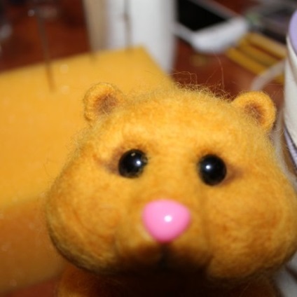 Cum sa faci lana de hamster strans prin metoda de felting uscat, expertoza