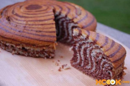 Hogyan készítsünk zebra torta otthon - hogyan kell főzni egy torta recept lépésről lépésre zebra