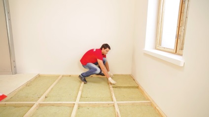 Cum de a izola podeaua într-o casă privată
