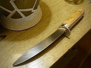 Як закріпити гарду на готовому ножі не знімаючи рукоять підкажіть