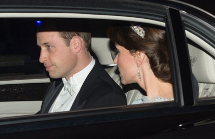 Kate Middleton purta diada prințesei lui Diana la o recepție din Palatul Buckingham, o bârfă