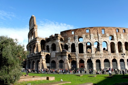 Colosseum - locul vechi al plăgilor, luptelor și misticismului