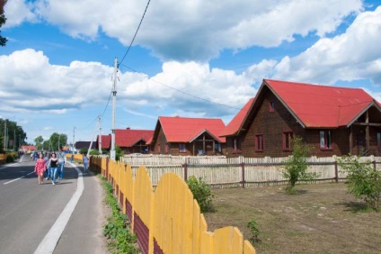 Kolya Lukașenko a venit la noi cu colegii de clasă pe biciclete