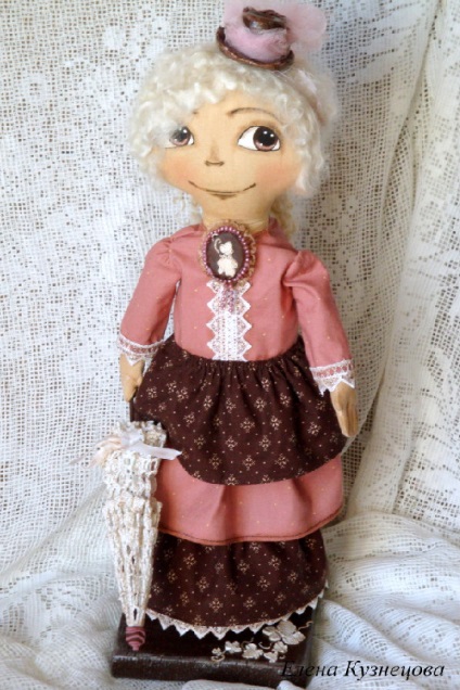 Doll tilde