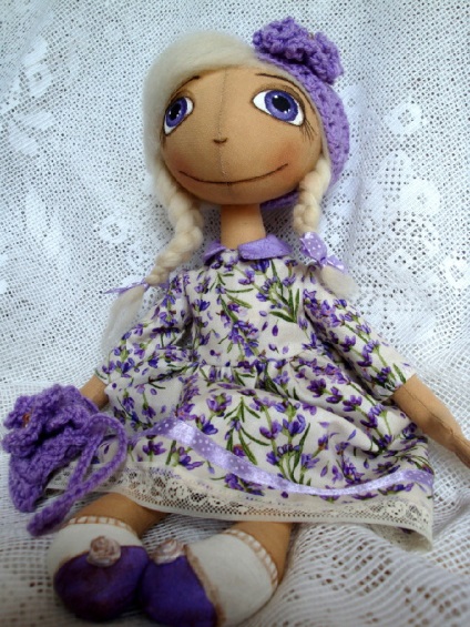 Doll tilde