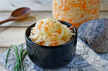 Sauerkraut pentru un borcan de trei litri - rețetă pas cu pas cu o fotografie de gătit