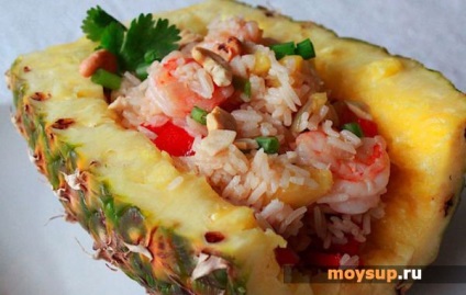 Легкий салат з креветок з рисом - покроковий рецепт з фото