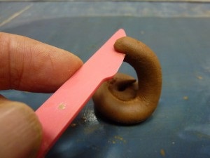 Ліпимо з глини змійку