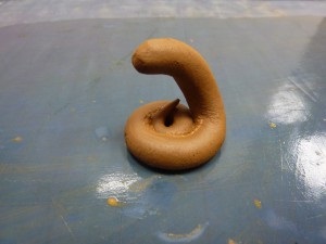 Ліпимо з глини змійку