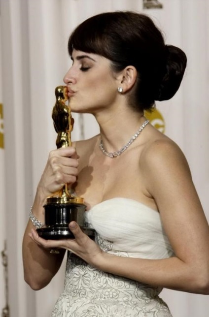 Кращі сукні на церемонії «Оскар» за весь час за версією us weekly