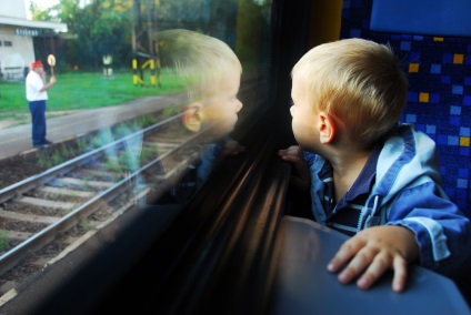 Medweb - 6 факторів комфортного залізничного подорожі з дитиною