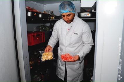Minsk Corporation működik, mint a legnagyobb sushi házhozszállítás Fehéroroszország „evező” magazin (a legtöbb) Minsk Corporation működik, mint a legnagyobb sushi házhozszállítás Fehéroroszország „evező” magazin