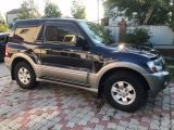 Mitsubishi Pajero 2007, 3