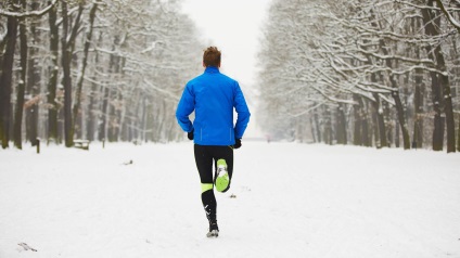Чи можна бігати в морозну погоду, одяг для бігу по холоду