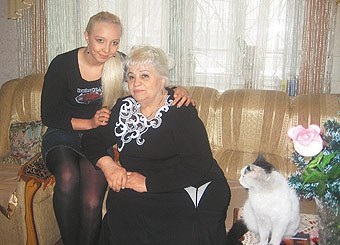 A hagyományos gyógyítók, I Lenuta () A hagyományos gyógyítók azt Lenuta